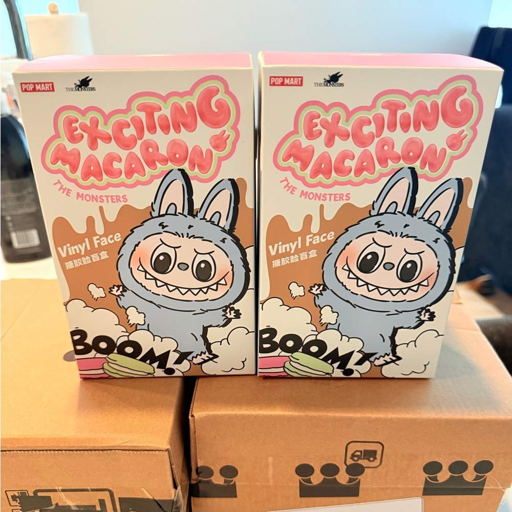 POP MART Two Labubu Exciting Macaron - Soymilk and Toffee NIB